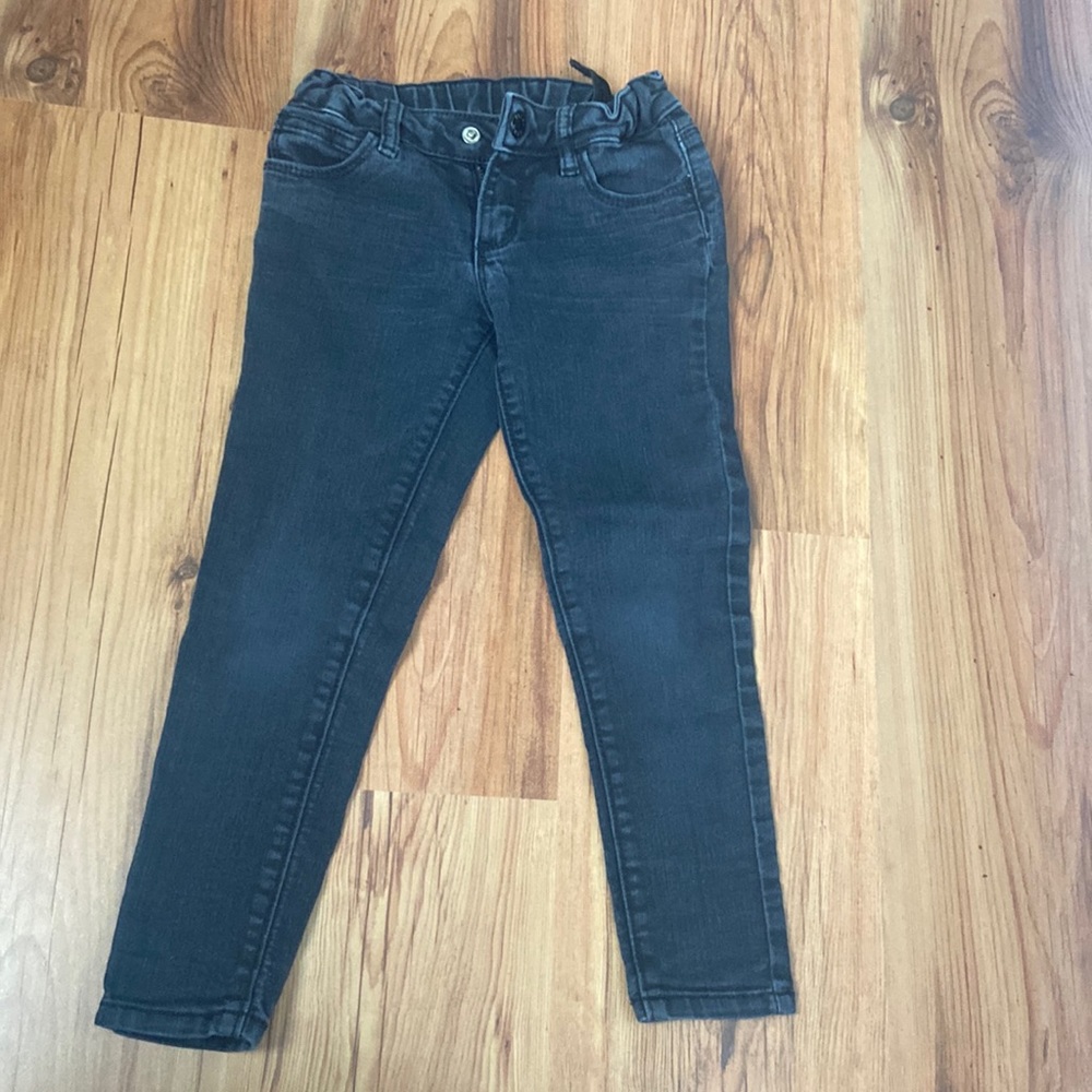 Joe Fresh Girls Size 4 Skinny Jeans.